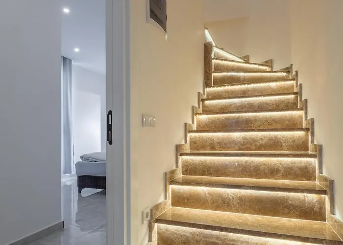 شقة Duplex In The Heart Of Cleopatra, 200m To The
